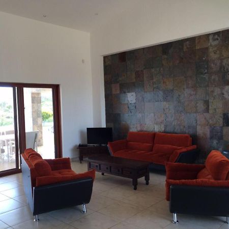 Playa Limoncito Hills: Beachfront Villas with Private or Shared Pools Exterior photo