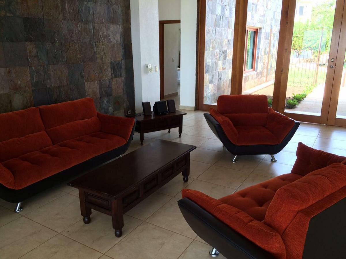 Playa Limoncito Hills: Beachfront Villas with Private or Shared Pools Exterior photo