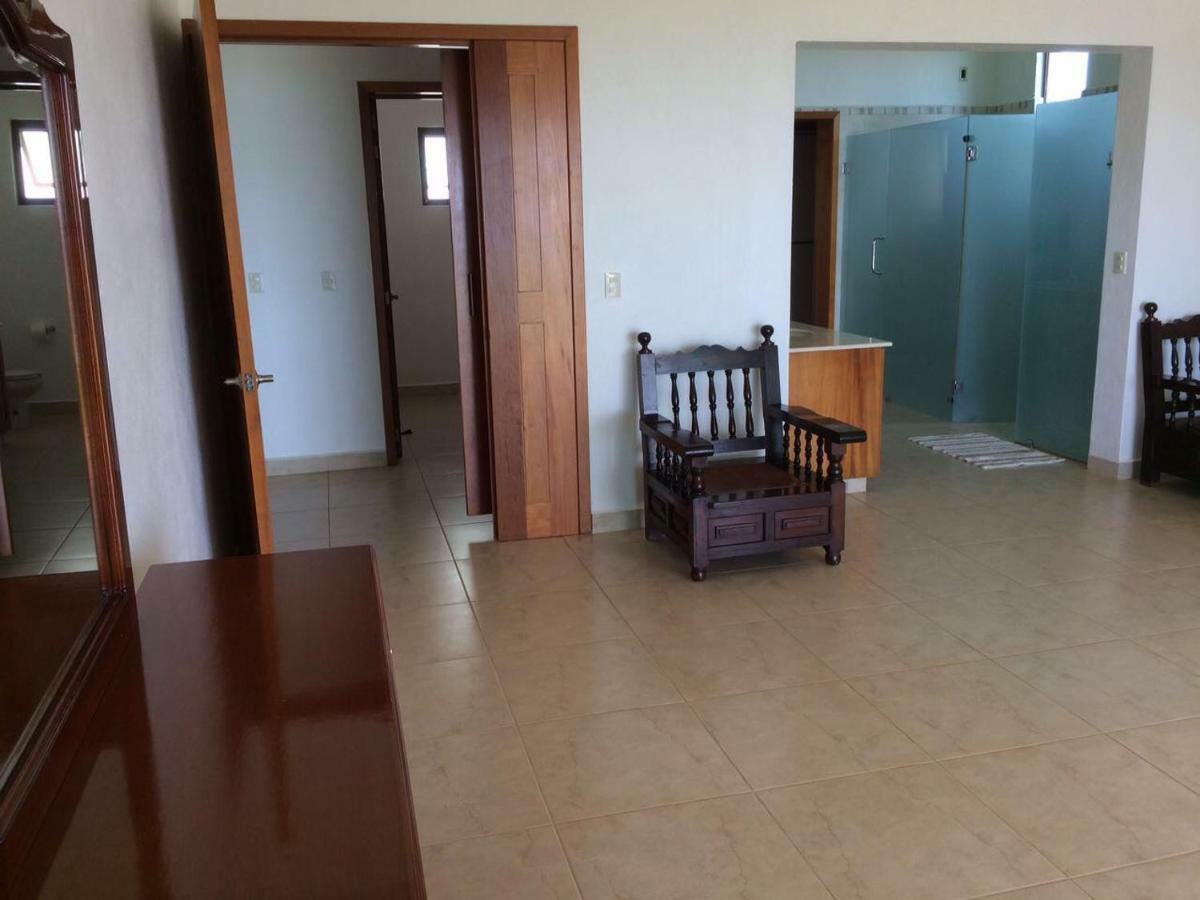 Playa Limoncito Hills: Beachfront Villas with Private or Shared Pools Exterior photo
