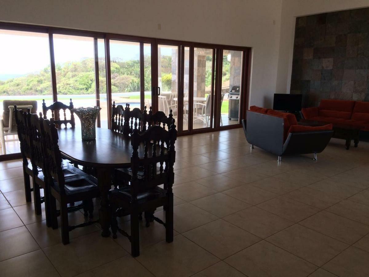 Playa Limoncito Hills: Beachfront Villas with Private or Shared Pools Exterior photo
