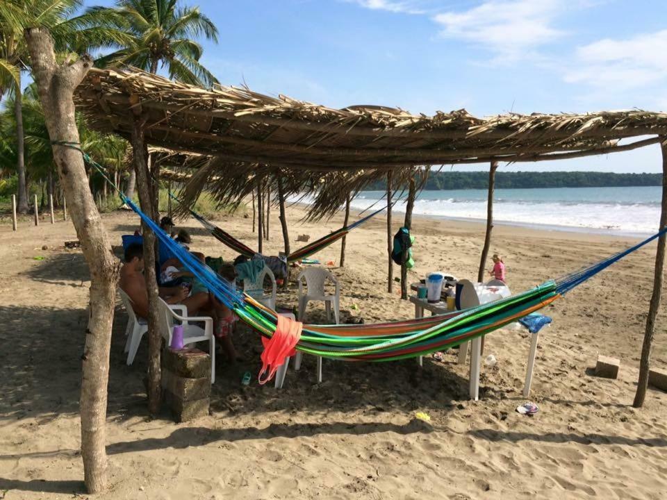 Playa Limoncito Hills: Beachfront Villas with Private or Shared Pools Exterior photo